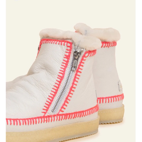 Free people NWT Laidback London Setsu Crochet Side Zip Ankle Boot White Warmlove - Picture 6 of 12